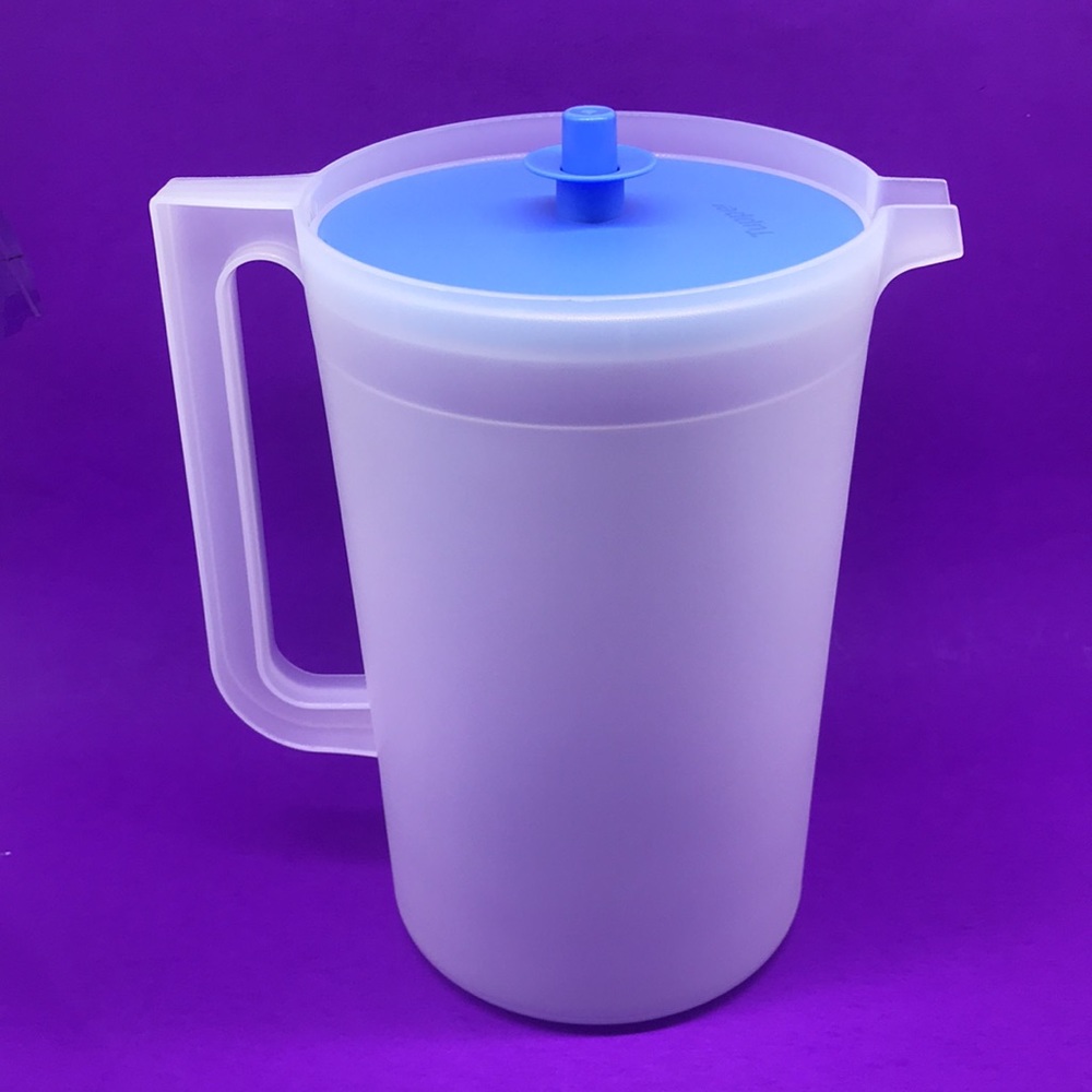 Tupperware Jumbo Jug 4 Liter